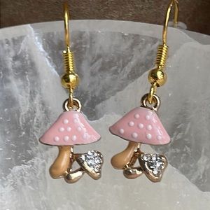 🍄 Earrings Mushroom Dangle Petite Fairycore Cottagecore Pink Gold Tiny